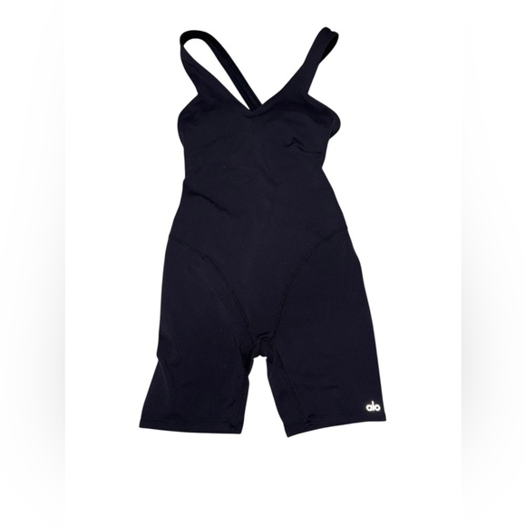 ALO Airbrush Real Onesie - Picture 7 of 8